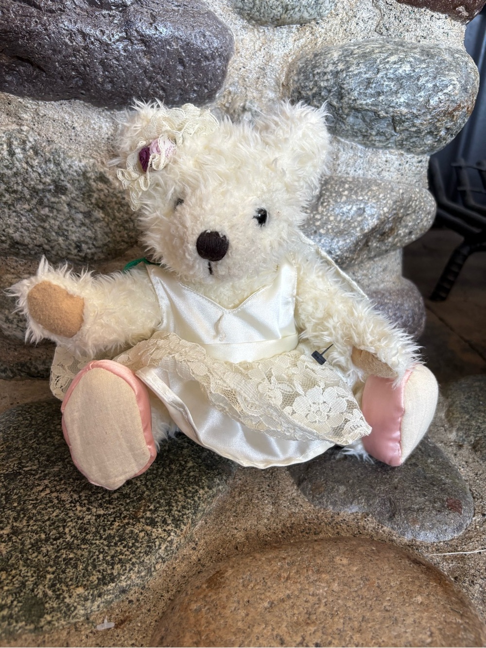 3/$25 Vintage brass button Pickford Bears Ltd "Bianca" Bear of Love Teddy Plush